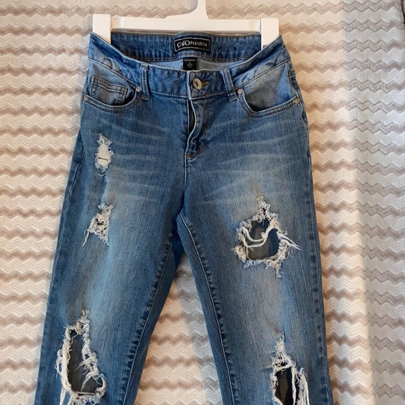 Ripped Distressed Jeans - Picture 1 of 9